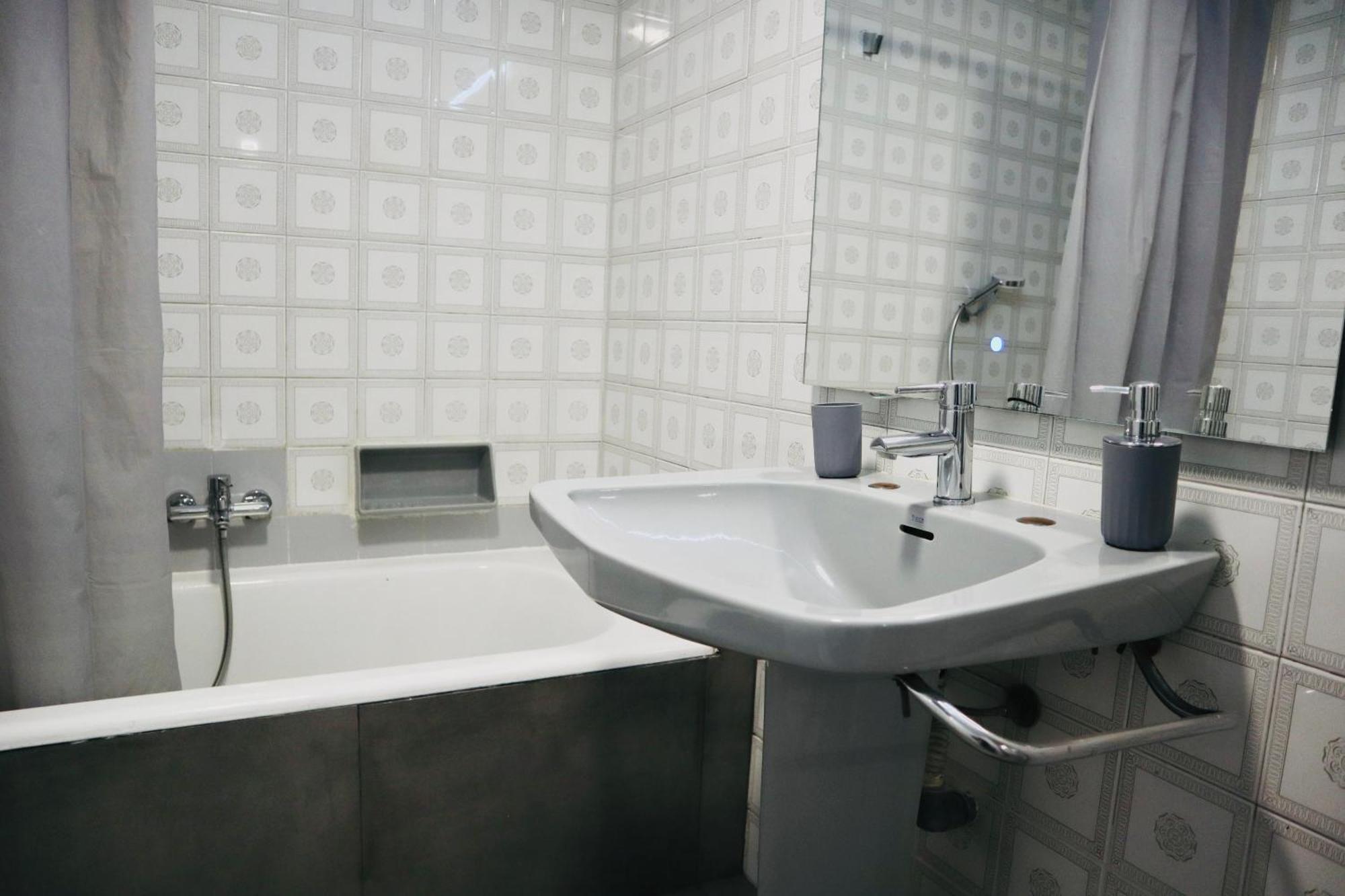 Big Flat Ruzafa Apartment